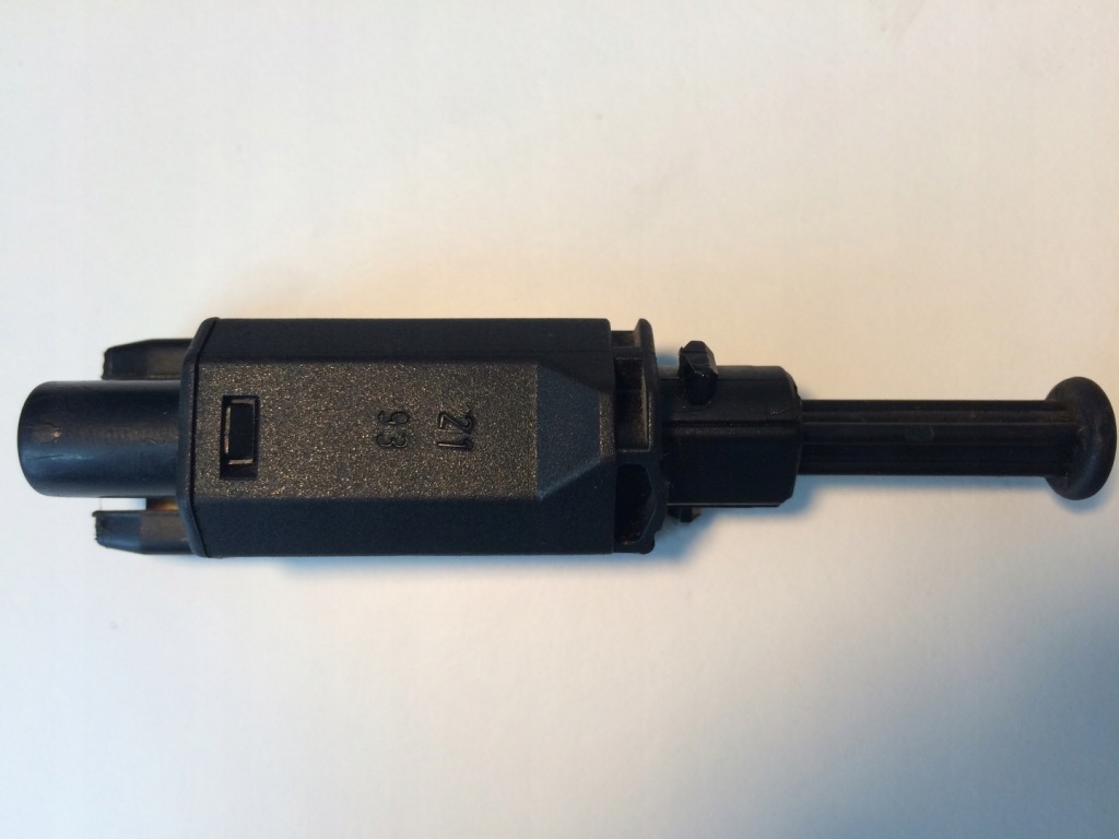 фото №1, Выключатель света стоп vw 195945515 vw