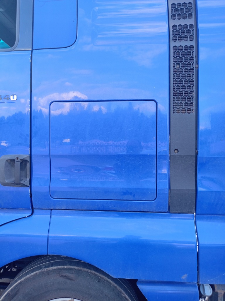 фото №1, Бардачок кабины man tgx e5/e6