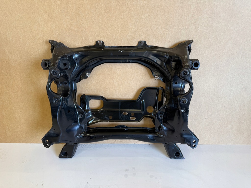 фото №1, Балка підвіска підрамник mercedes w212 w218 4matic