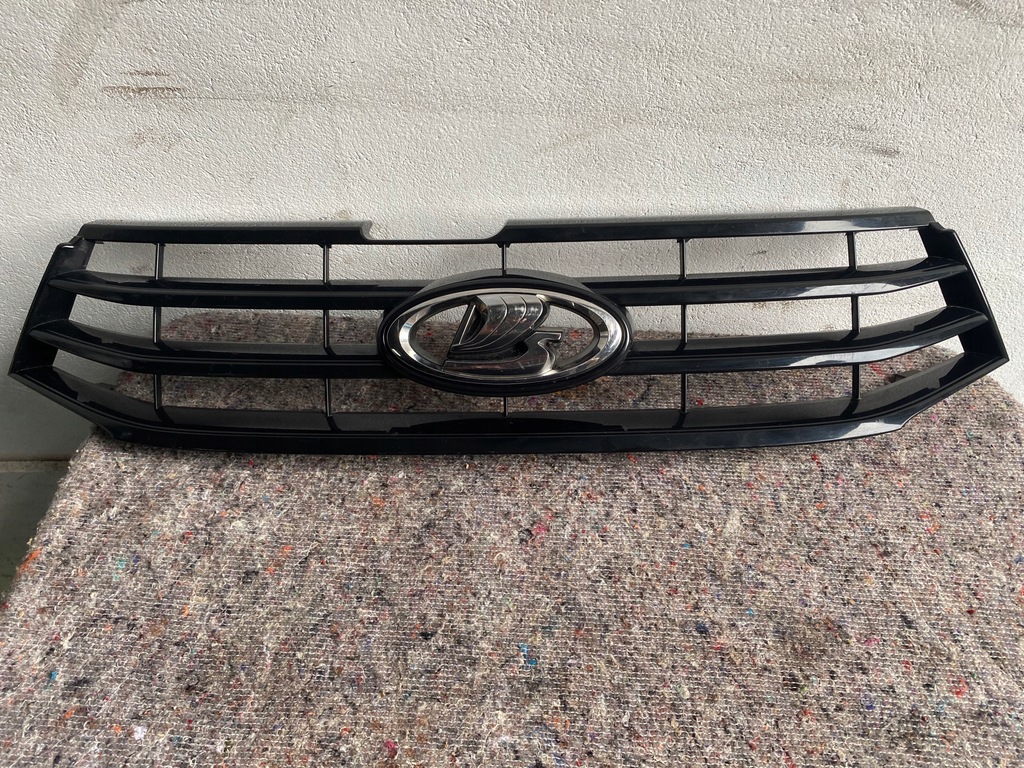 фото №1, Решётка радиатора решётка радиатора lada vesta 8450008666