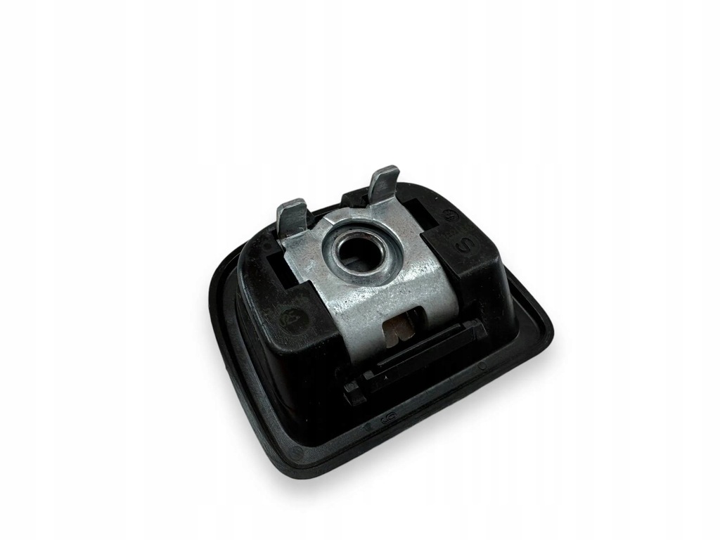 фото №6, Audi a3 s3 8v 2016 крепление багажника