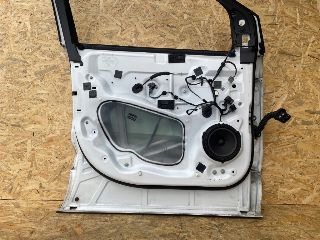 Ford edge mk2 дверь левое  перед лак yz неокрашенный bdb Киев