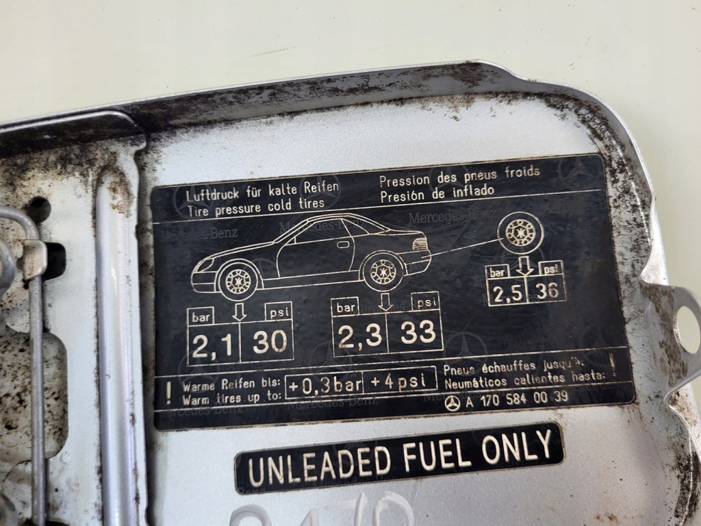 фото №7, Mercedes slk r170 lift крышка заливной топлива 744