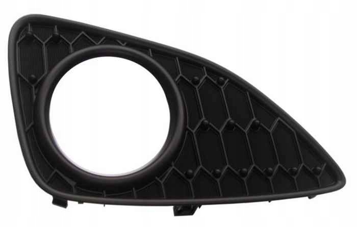 фото №1, Решётка радиатора рамка противотуманной фары левая toyota yaris 14-17