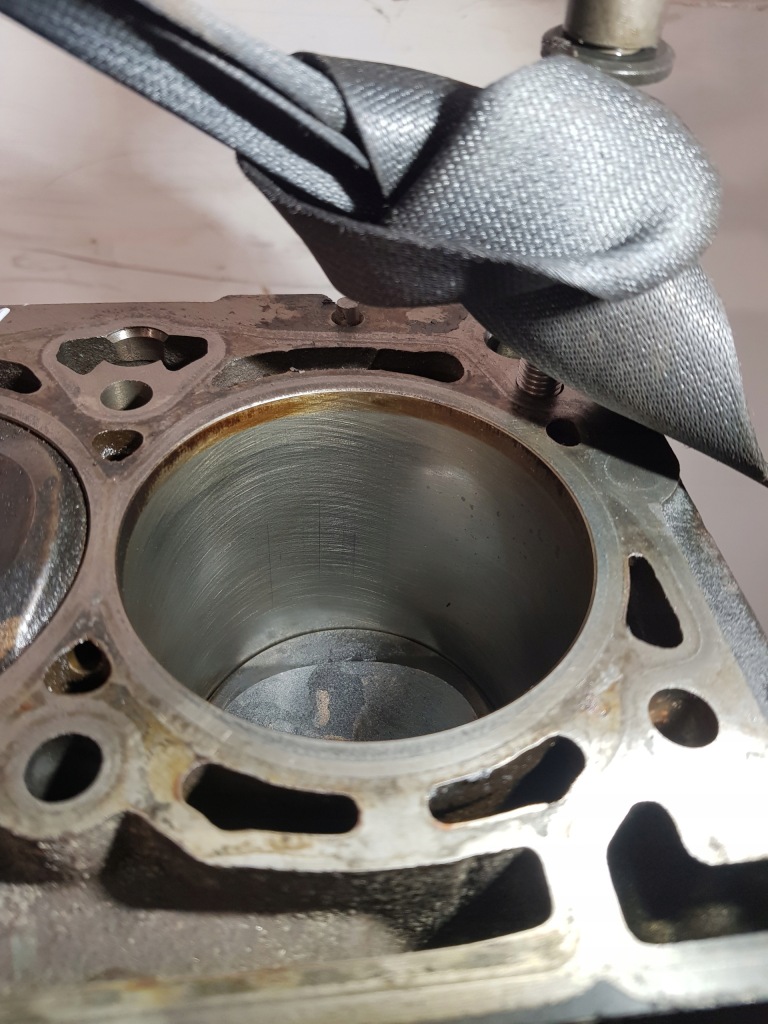 фото №11, Dół двигуна cdh 1.8 tfsi audi vw skoda seat блок wał поршні