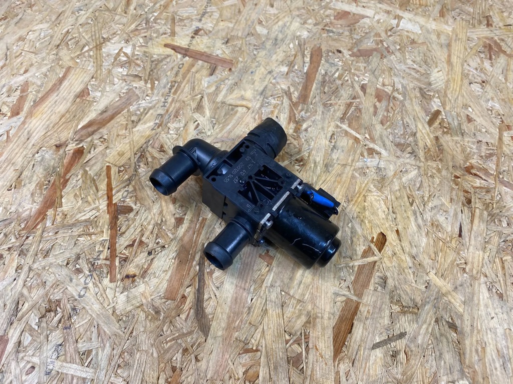 фото №8, Клапан электроклапан насос wody jaguar i-pace x590 j9d3-18495-aa 2018-