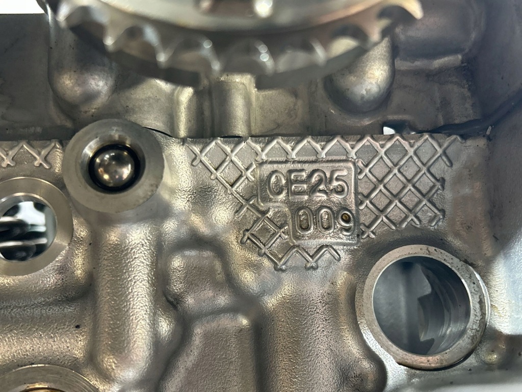 фото №12, Subaru outback bt 2021 комплект головка двигателя