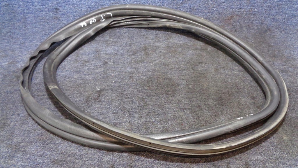 фото №1, Прокладка двері fiat grande punto evo 5d передня