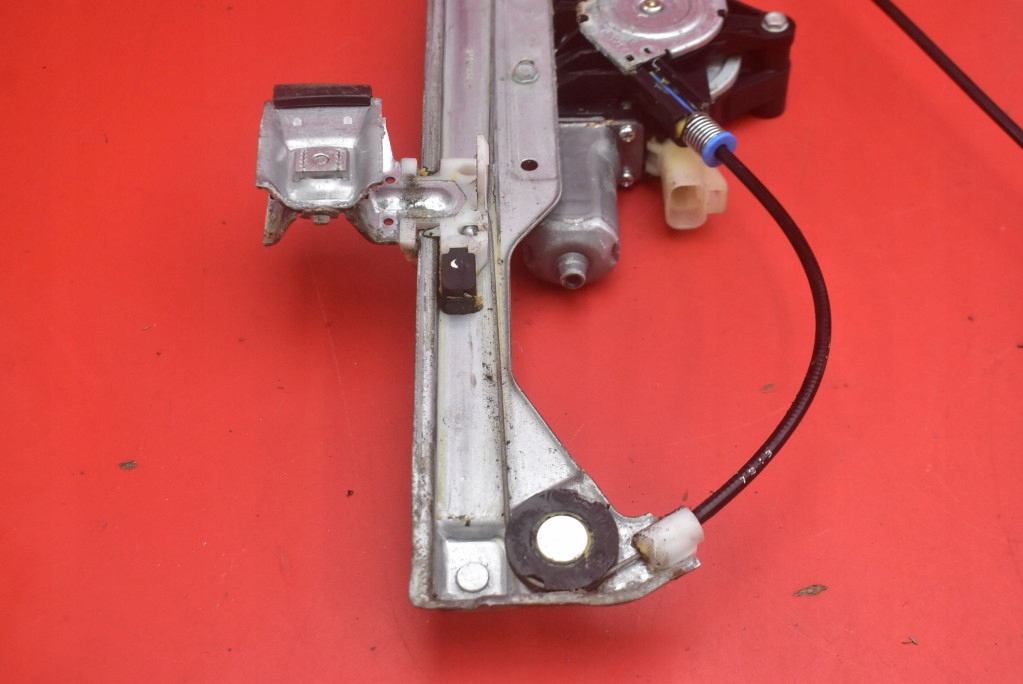 фото №11, Подъемник стекло левый перед eu 9185f010b7 chevrolet hhr 1 i 05-11