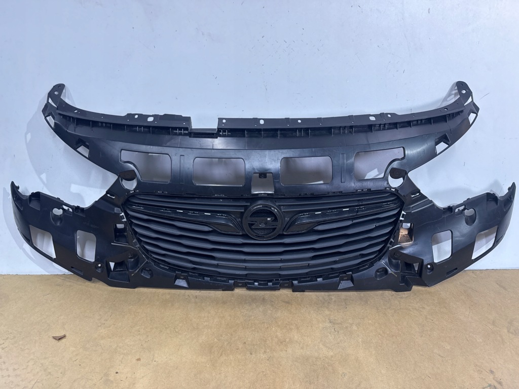 фото №1, Opel combo 4 iv e 18- решётка радиатора решётка радиатора бампер усилитель 9816859580