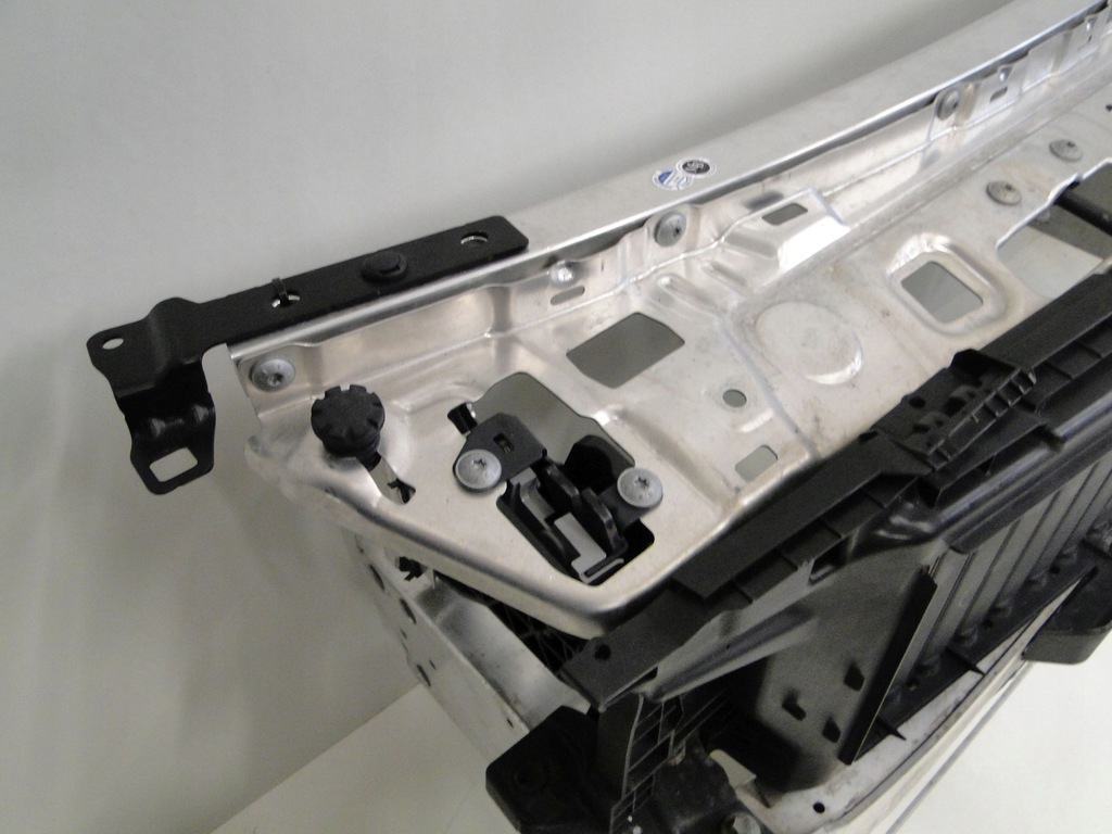 фото №10, Mercedes pas передний усилитель перед c klasa 206 w206 a2066201400