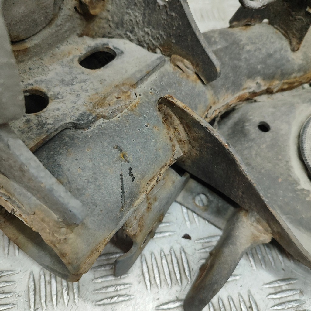 фото №9, Nissan leaf ii ze1 2018 балка osi задний