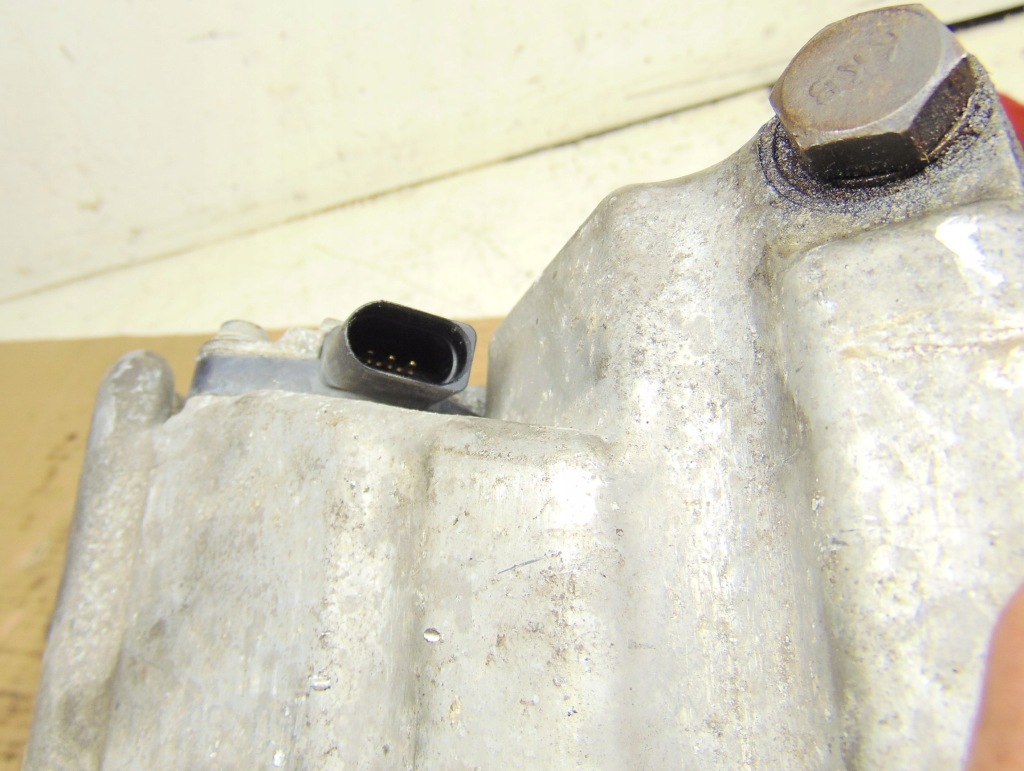 фото №8, Поддон масляная vw touran i 1.6fsi бензин europa