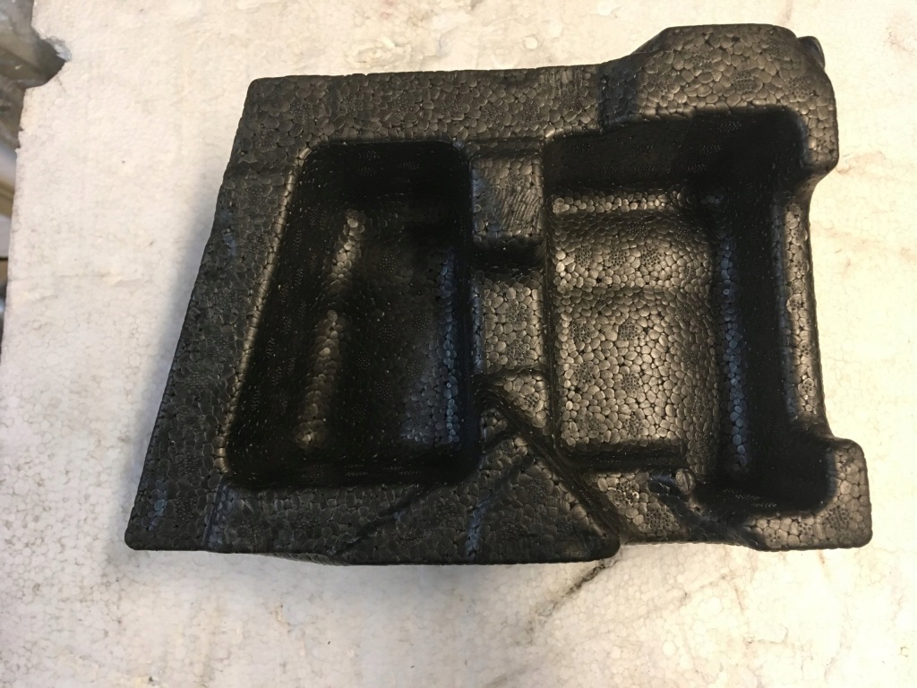 фото №1, Пенополистирол багажника audi a8 d4 4h0864771
