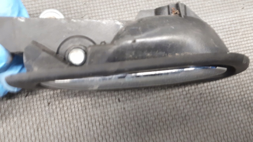 Купити 8226050 ручка правий перед bmw e39