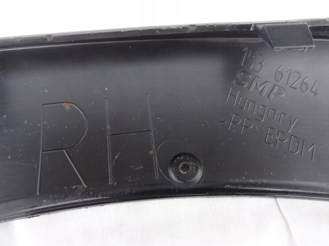 фото №9, Накладка нижняя правая бампер mercedes cla w118 amg