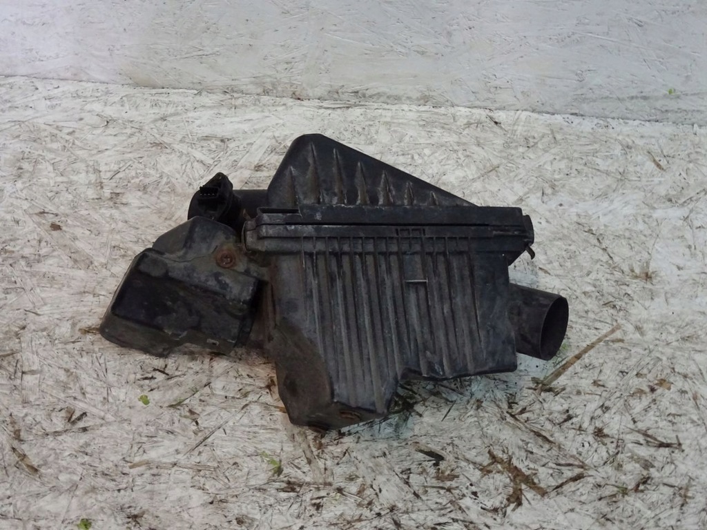 фото №1, Nissan primera p12 корпус фильтра воздуха