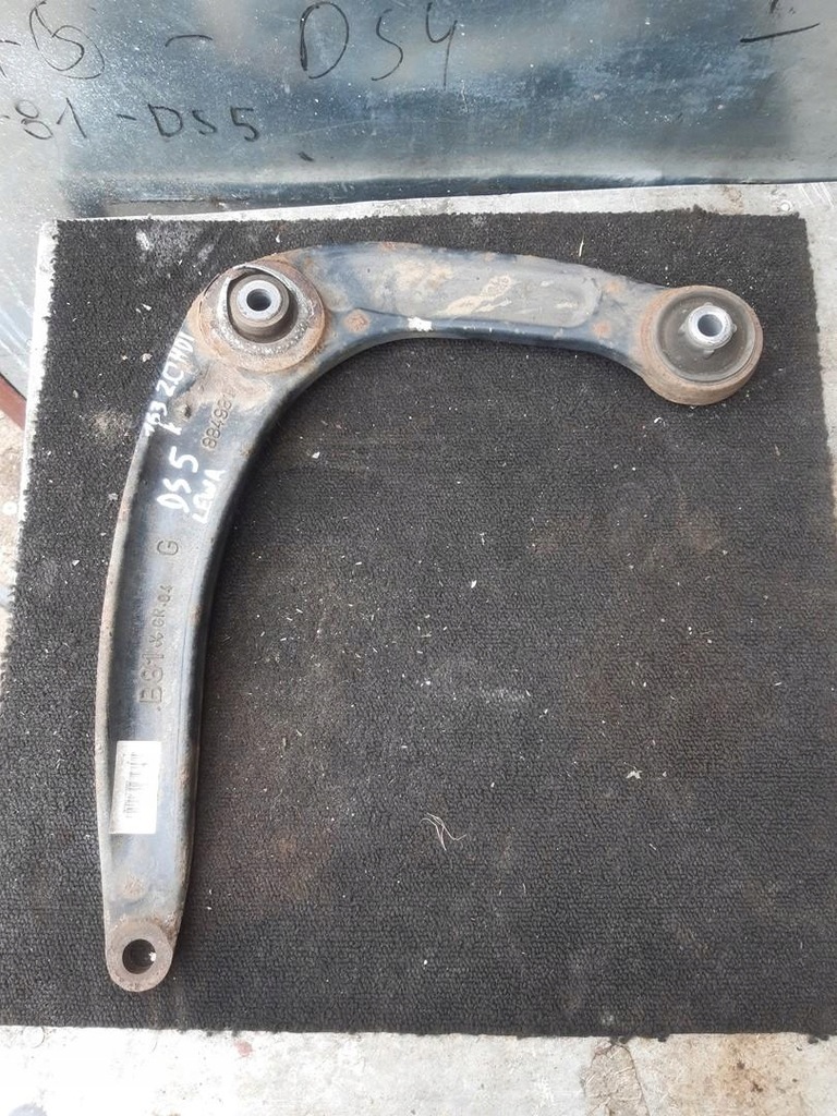 фото №1, Рычаг левый citroen ds5