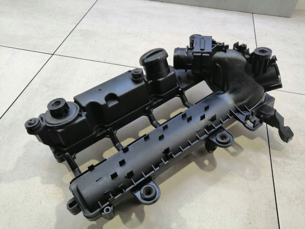 фото №13, Крышка клапанов крышка peugeot 307 1.4 hdi 8hz