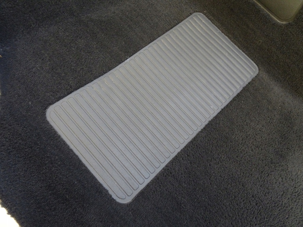 фото №7, Corvette c5 коврик чёрный левый обшивка водителя левая czarna idealny