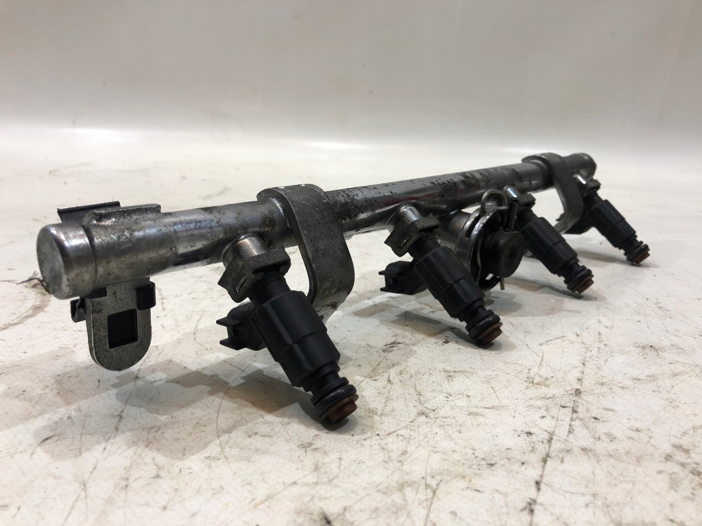 фото №5, Mini cooper r50 молдинг впрыскная топлива инжектор 1.6