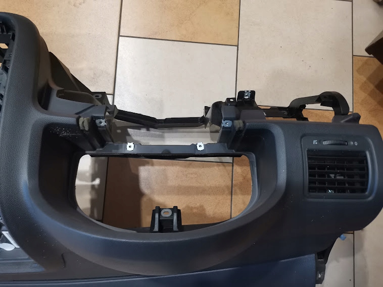 фото №10, Панель приладів приладова панель  панель приладів каркас vw golf v