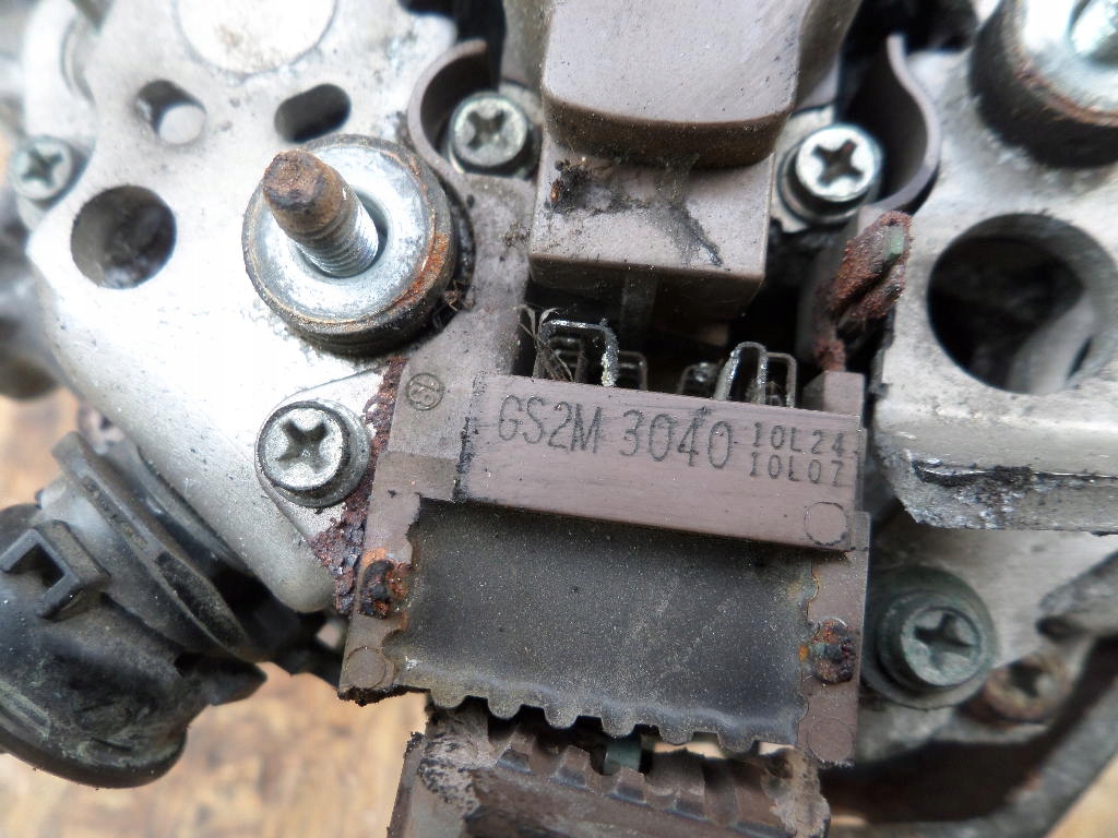 фото №9, Генератор toyota yaris 3 iii 1nr 1.33 auris 2 ii бензин 27060-0y060