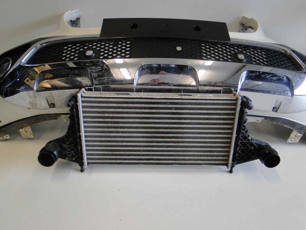 Купить Mercedes радиатор воздуха наддувочный интеркулер x klasa x470 470