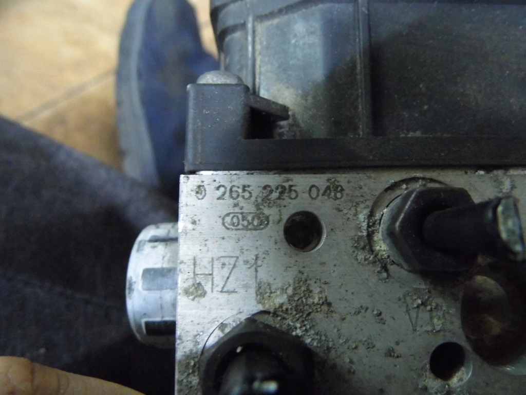 фото №8, Audi a4 b6 2.5tdi насос abs 0265950011