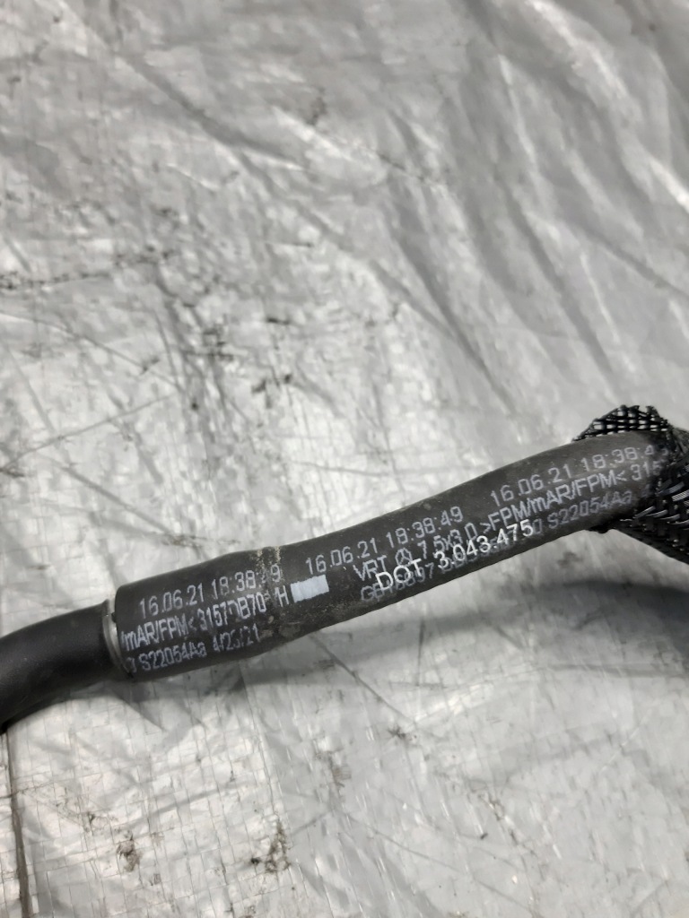 фото №3, Mercedes glb x247 2.0d europa шланг трубка усилитель тормозов