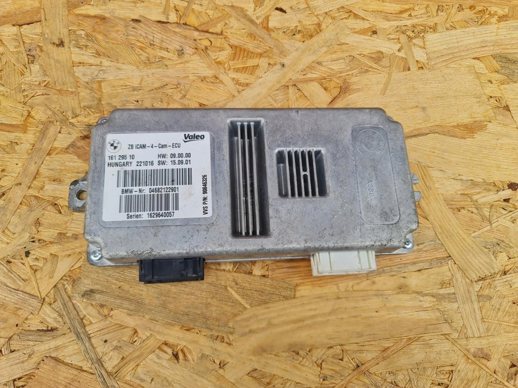 фото №1, Модуль камеры сторона вид bmw i8 l12 f15 f25 6821229