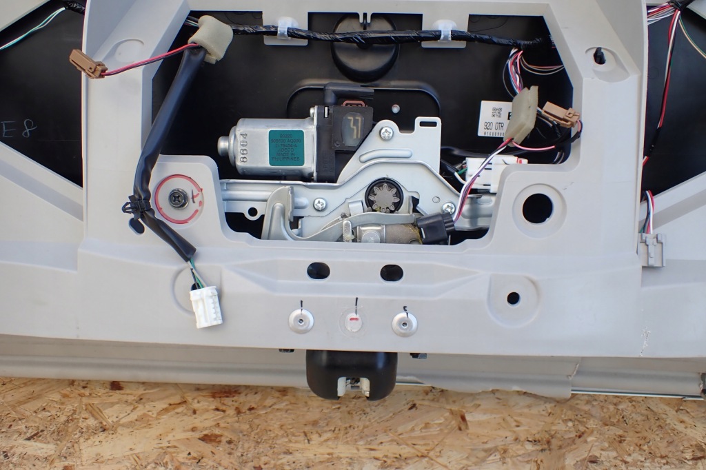 фото №9, Nissan x-trail t32 14- крышка багажника задняя крышка багажника задняя задняя