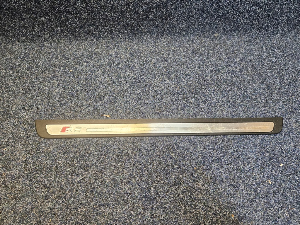 фото №1, Молдинг порог правая s-line audi a5 8t 8t0853374