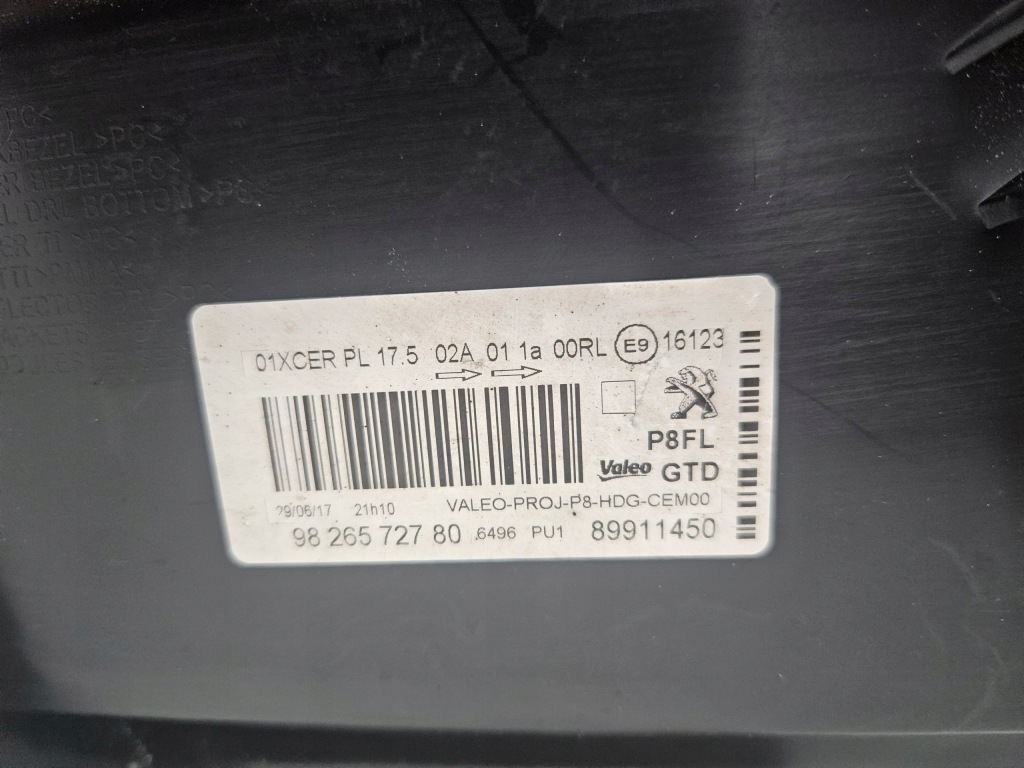 Peugeot 3008 5008 2 2016 - 2021 лампа фара full led лівий 9826572780 Доставка