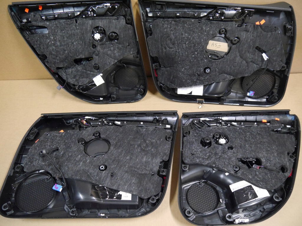 фото №6, Audi rs3 8v обшивки двері alcantara