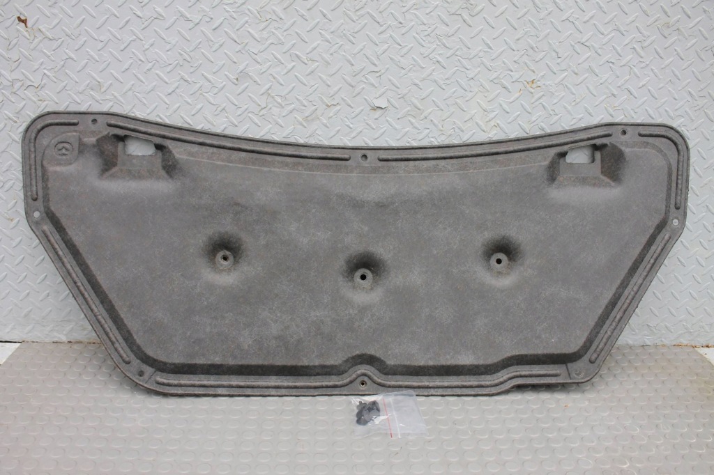 фото №1, Шумоизоляция мат podbitk капот mazda cx-5 12-17