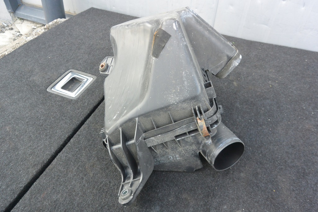 фото №7, Корпус фильтра воздуха расходомер 3.5 v6 lexus gs iii 450h 300