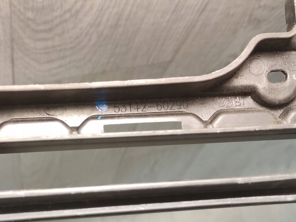 фото №12, Toyota land cruiser j150 решётка средняя бампера перед 5311260290