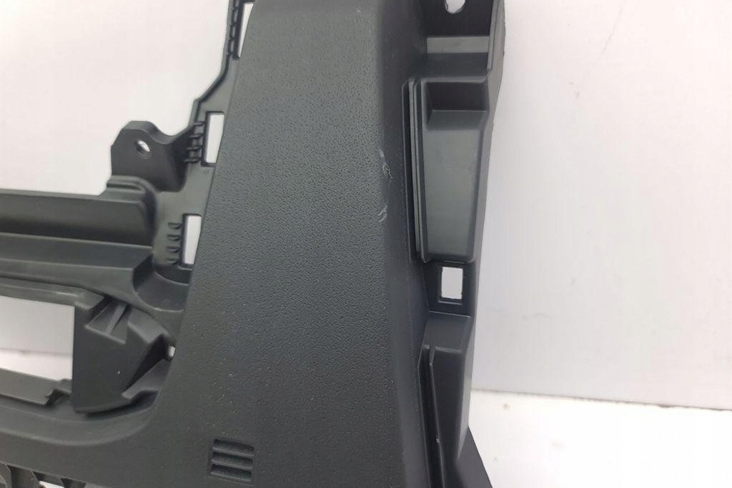 фото №9, Нижняя молдинг декоративная панели приборной панели kia niro 84733at900 electric 150kw