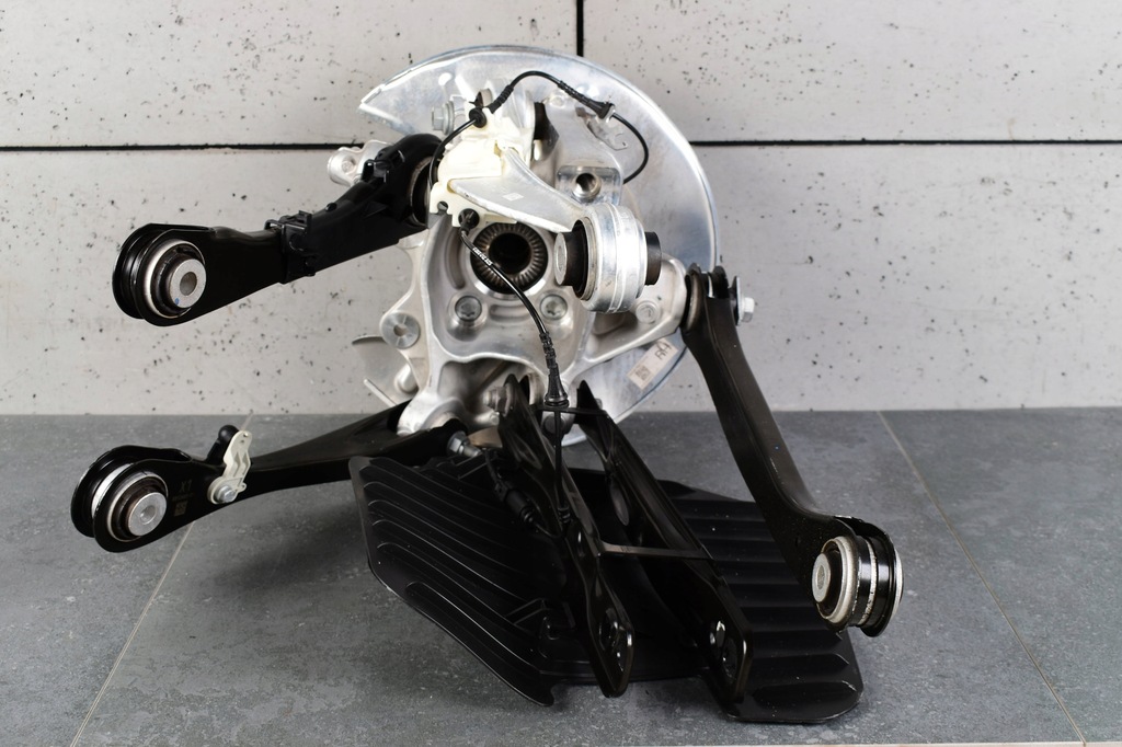 фото №8, Bmw 5 g60 поворотный кулак правая задняя правый задняя рычаг подвеска 530ex 550ex