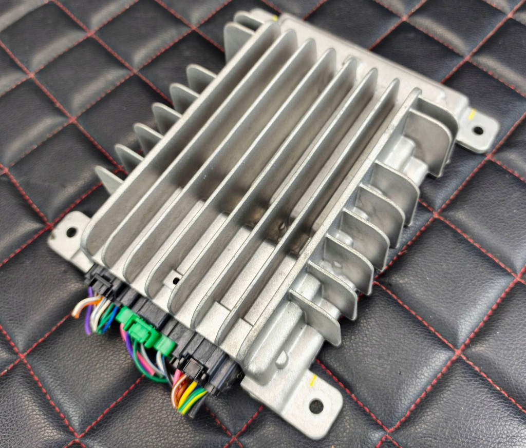 Купити Mazda підсилювач bose gdl166a20