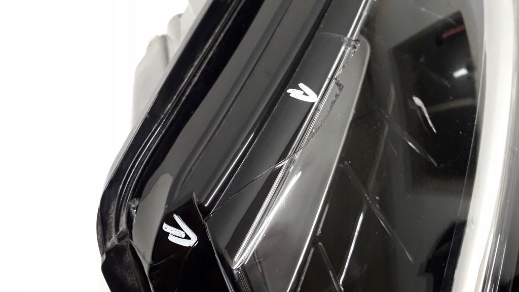 фото №15, Skoda kodiaq лампа левая full led - na запчасти