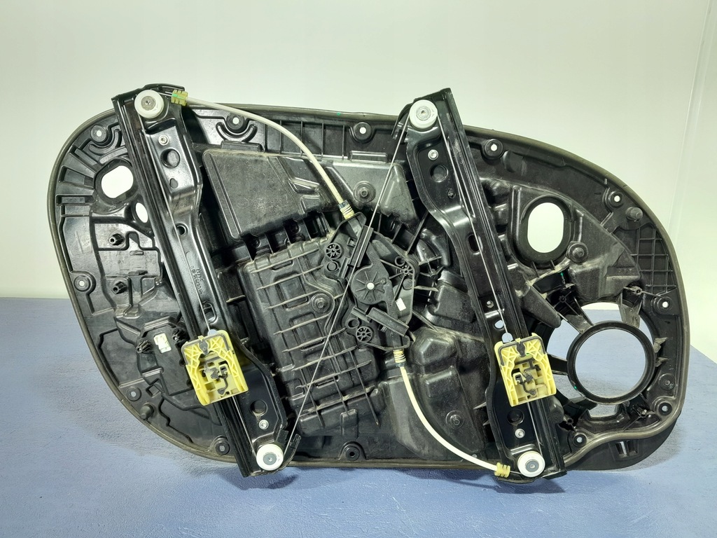 фото №5, Volvo s90 v90 ii 16- підйомник скло перед правий c67935-10