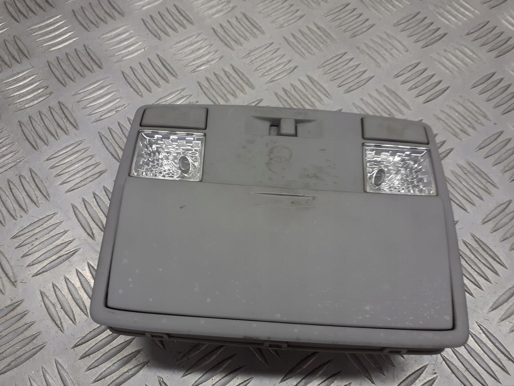 фото №1, Освітлення лампа кабіни бардачка mazda 5 2.0 cd gk2a69970