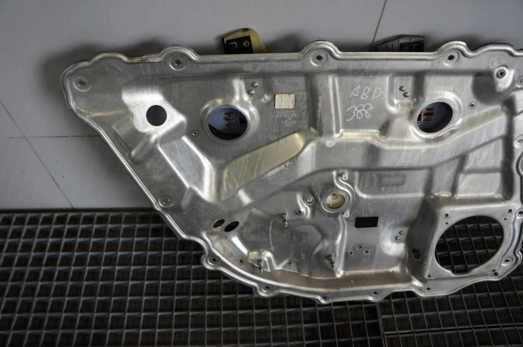 фото №5, Механизм подъемник стекло левый задняя audi a8 d3