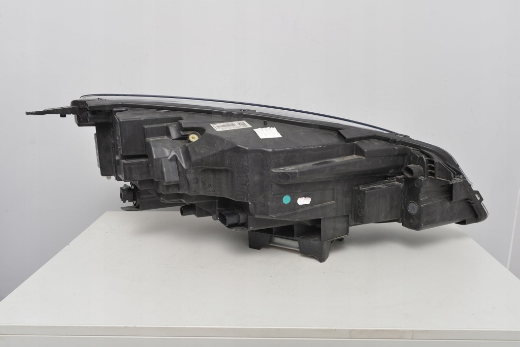 Фара перед левая ford kuga mk3 full led lv4b-13e015-fe Цена