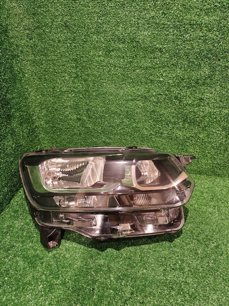 фото №1, Лампа перед передняя правая toyota proace city 18-23 9835780580 73278215