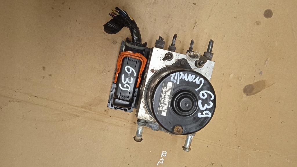 фото №1, Mitsubishi grandis i насос esp 2.4mivec 4670a017