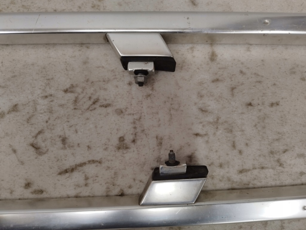 Audi a4 b6 01-05r avant рейлинги кровельные правый  левое  8e9860022/021 Доставка