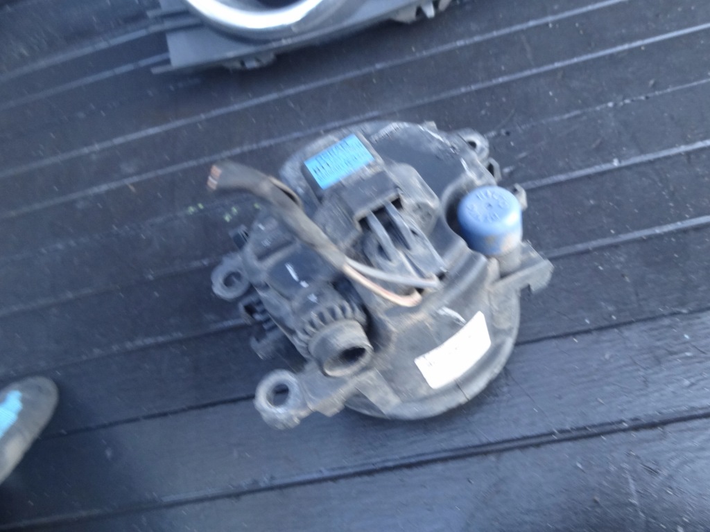 фото №3, Renault fluence 2012 противотуманная фара рамка противотуманной фары левая